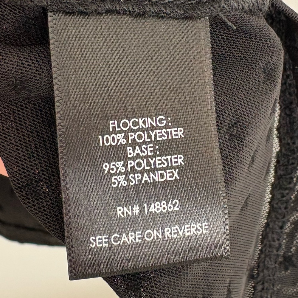 torrid Black Sheer Long Sleeve Mesh Top w/ Flocked Star design size 22/24 (3) - Picture 5 of 11